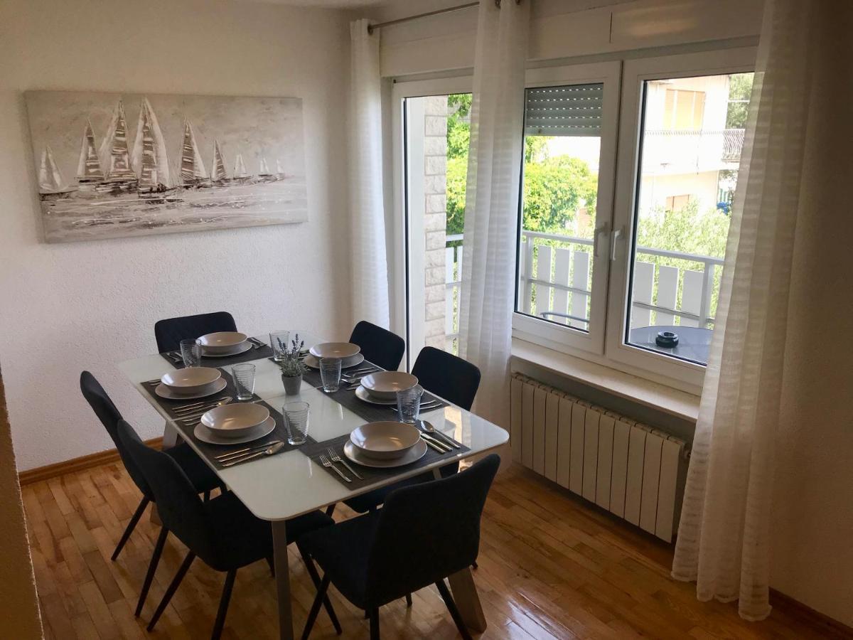 Holiday Apartment Lavanda Sumpetar Jesenice  Eksteriør billede